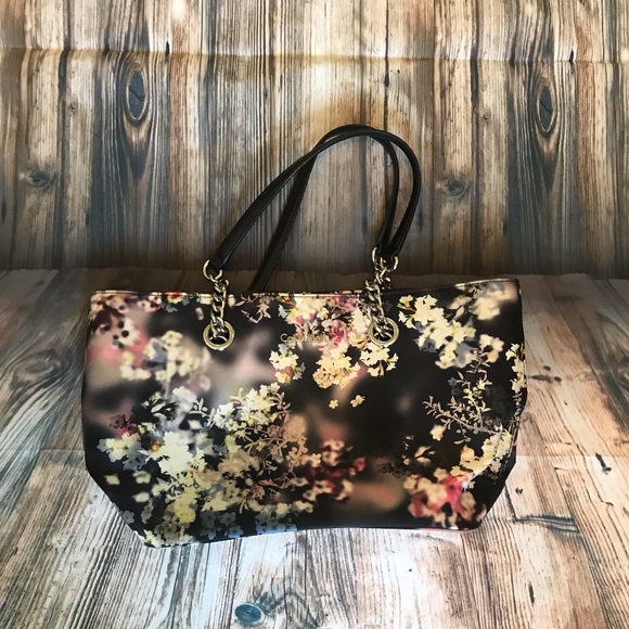 Calvin Klein Handbags - Calvin Klein Florence Printed Nylon Tote Bag